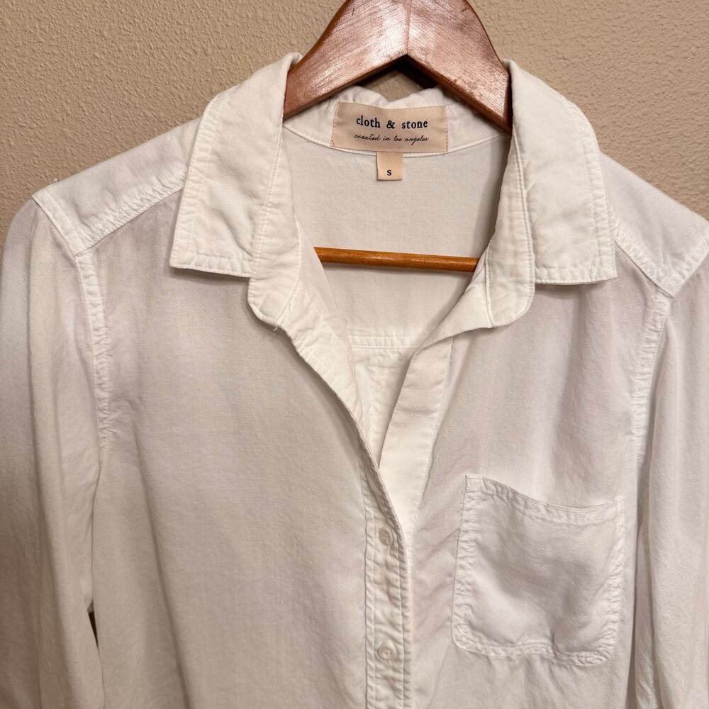 Cloth & Stone White Button Down Shirt Small Lightweight Roll Tab Long Sleeve - Picture 3 of 8
